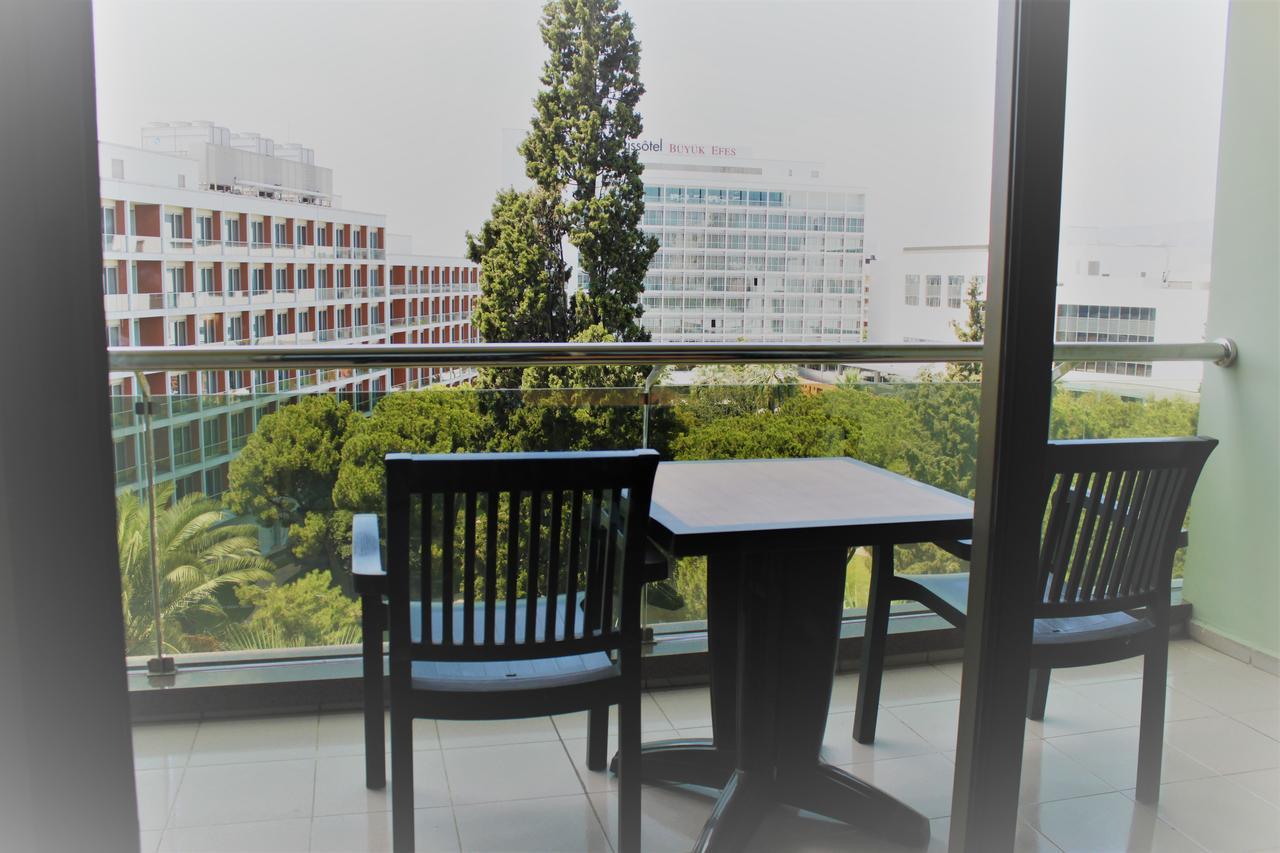 Hotel Karaca İzmir